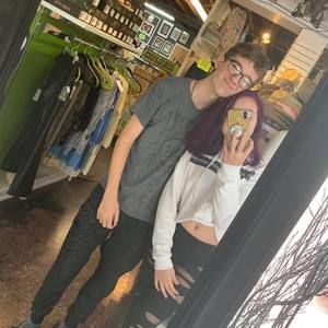 Meet your Posher, Collin